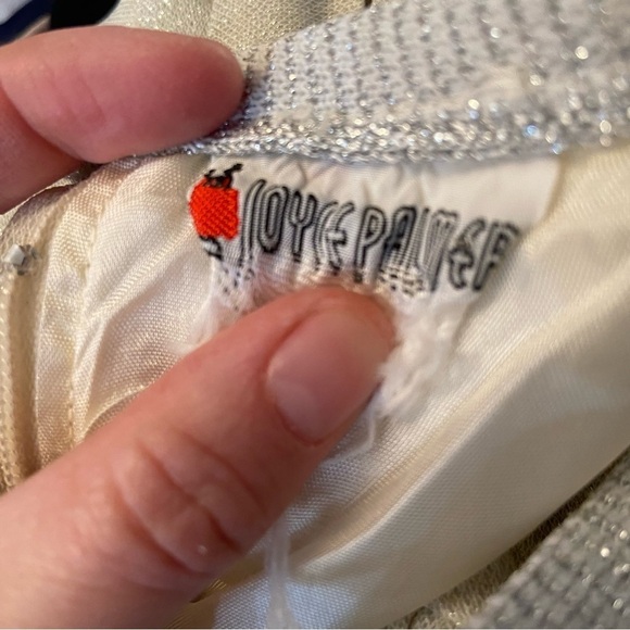 Vintage Joyce Palmer women’s cream shimmery maxi formal dress - Picture 10 of 11